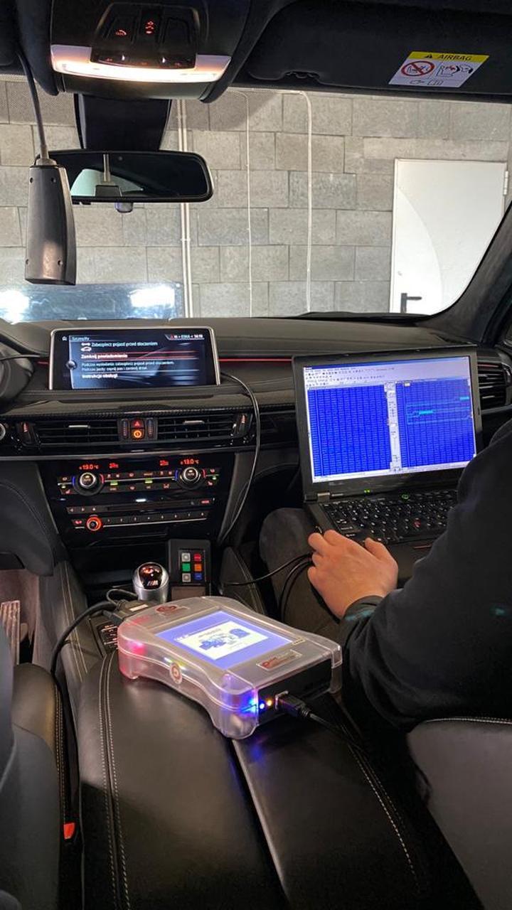 Koszty chip tuningu silników benzynowych