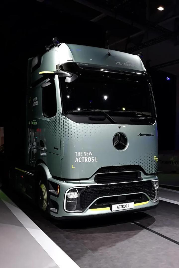 Olej silnikowy Mercedes Actros MP4