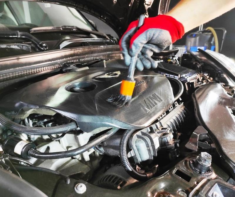 Bezpieczeństwo mycia silnika