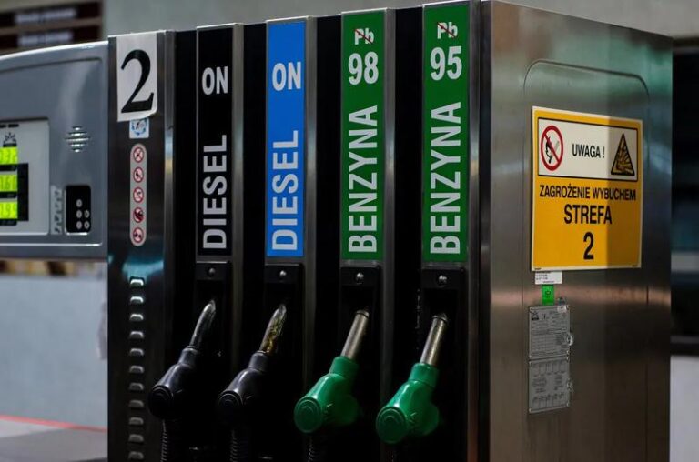 Która benzyna lepsza: 95 czy 98? Sprawdź, co warto wiedzieć!