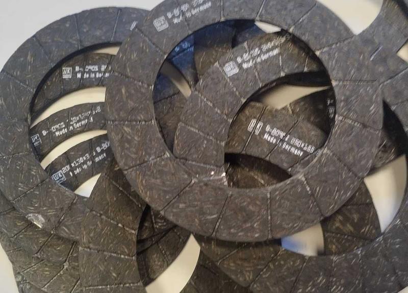 Obicie sprzęgła kevlarem