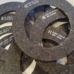 Kiedy obicie sprzęgła kevlarem ma sens? Oto, co zyskujesz