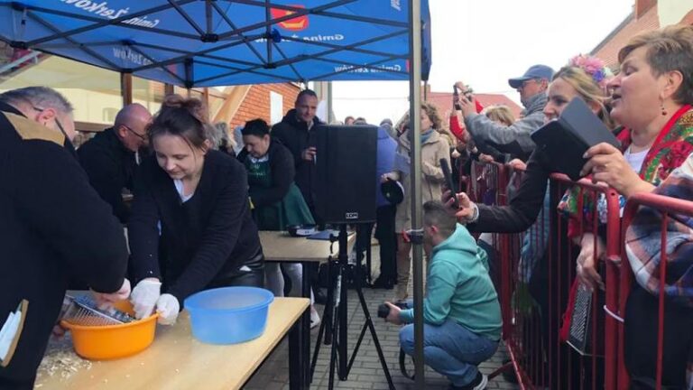 Od czego tak naprawdę grzeje się koło w samochodzie? Odkrywamy przyczyny!