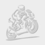 Motocykl czy samochód – co wybrać dla komfortowej podróży?